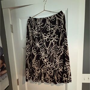 SJS Black and Khaki Floral Ruffle Skirt